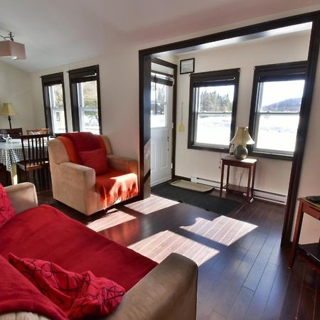 Emme Chalets Sainte-Lucie-de-Doncaster Εξωτερικό φωτογραφία