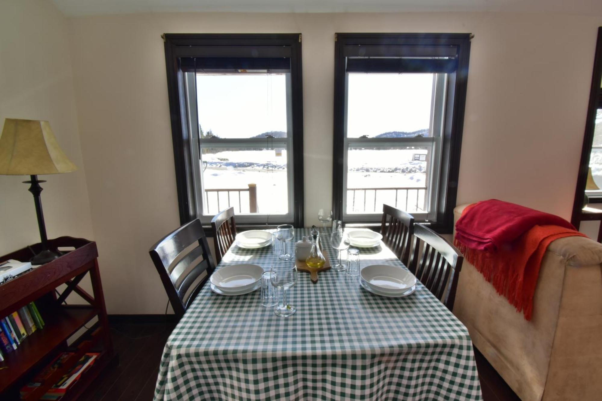 Emme Chalets Sainte-Lucie-de-Doncaster Εξωτερικό φωτογραφία