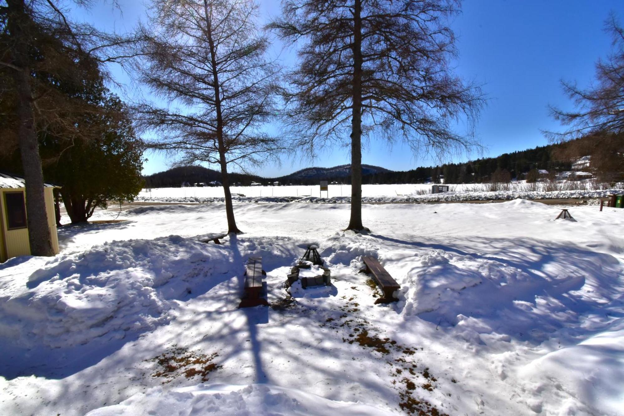 Emme Chalets Sainte-Lucie-de-Doncaster Εξωτερικό φωτογραφία