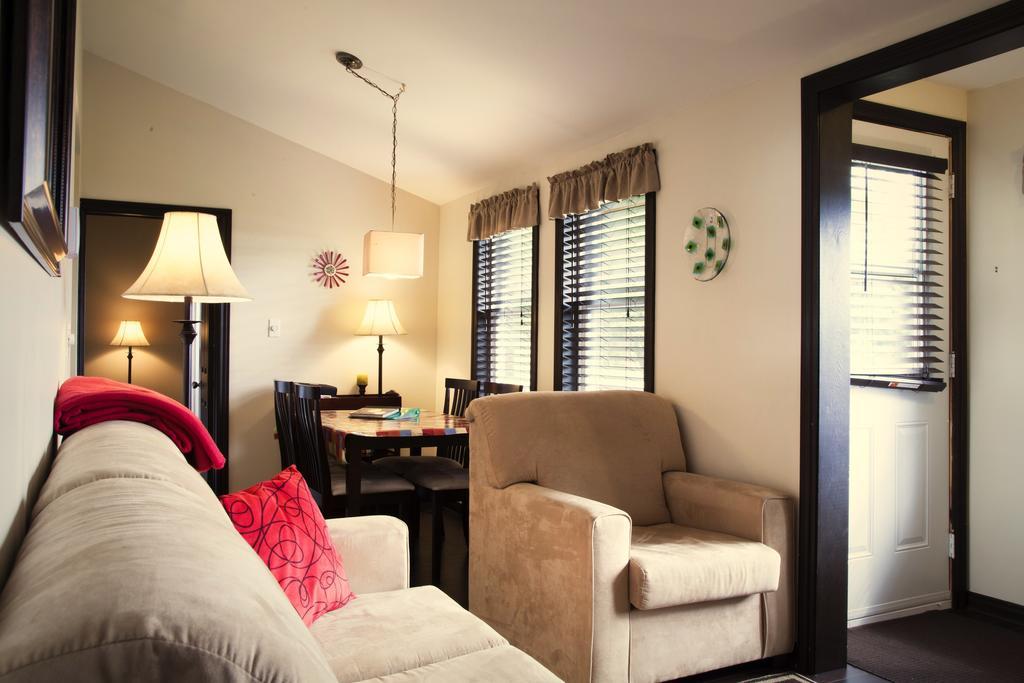Emme Chalets Sainte-Lucie-de-Doncaster Δωμάτιο φωτογραφία