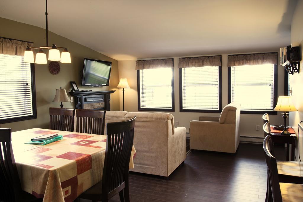 Emme Chalets Sainte-Lucie-de-Doncaster Δωμάτιο φωτογραφία